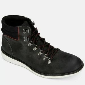 Kenneth Cole Reaction Casino Boots Chukka Shoes